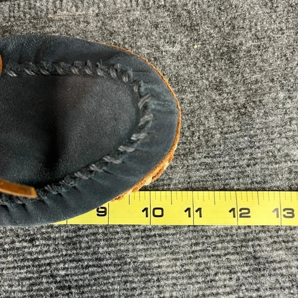 LL Bean Mens 8M Navy Suede Soft Sole Moccasin Slippers Whipstitch Blue Tan